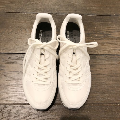 Mizuno ✖️MARGARET HOWELLホワイト ランニングシューズ MIZUNO RUNNING SHOES | MARGARET HOWELL（マーガレット・ハウエル